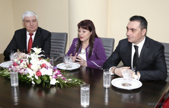 28061559_768971586636209_7907311374066124806_o