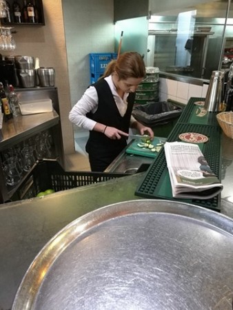 28511948_1568667003182378_1763735974_n