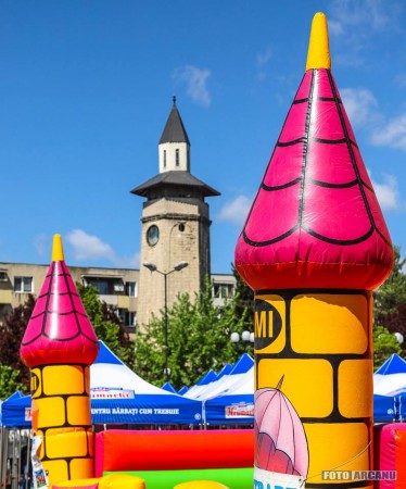 31052145_798176273715740_3694323932199911424_n