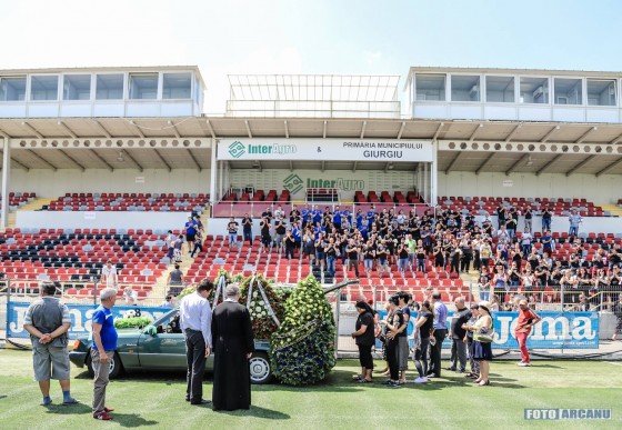 35963597_836845946515439_5652028991322718208_o