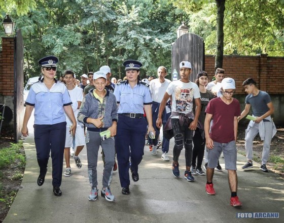 38036378_873837532816280_5207814169008537600_n