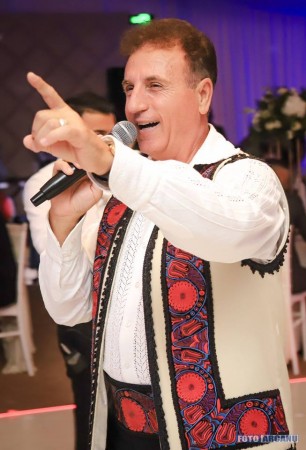 41337700_909244332608933_5497388148369391616_n