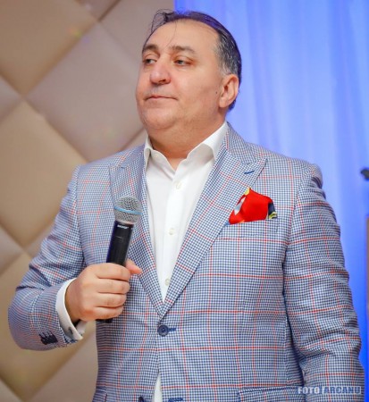 41344163_909244399275593_8828224978219433984_n