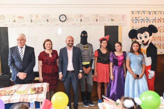 41456660_305389683597320_2251478382627782656_n