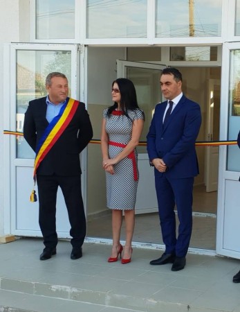 41457289_1849382645145703_3578547385019662336_n