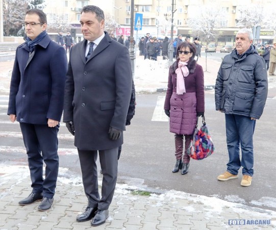 48390928_966621316871234_5859769842101387264_n