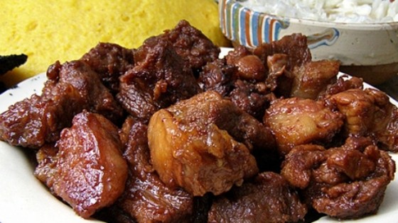 pomana_porcului_10323400