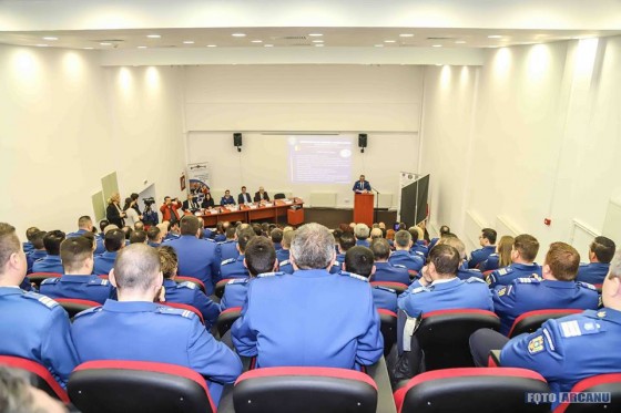 49864076_2102849363109794_45121960044134400_n