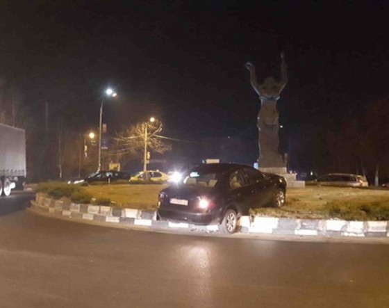 50240881_233639854220093_5730546040080171008_n