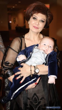 53376294_1005038563029509_4299334130983763968_n