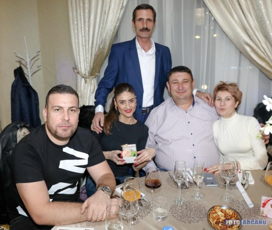 53313406_1012436338956398_2584565736521334784_o