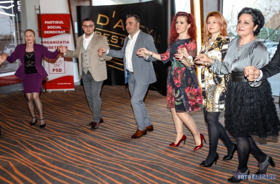 53630604_1012387192294646_2382634400241156096_o