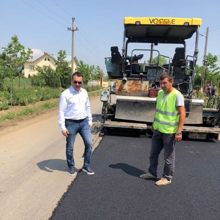 54367035_2108448245905807_1408740507059748864_n