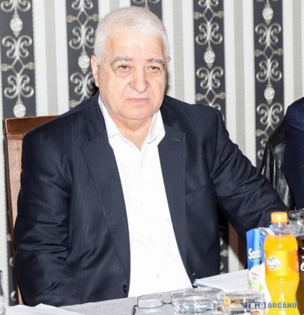 57277844_354888115370470_4204798357450784768_n