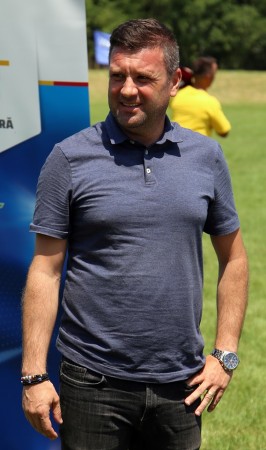 64413597_922760581394215_2240164515352150016_n