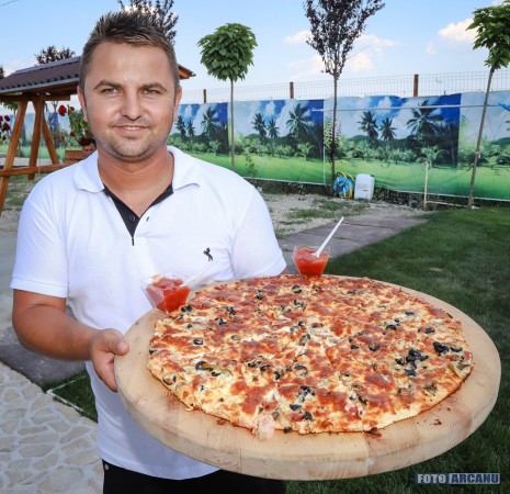 67377808_1098932283640136_5871885923368566784_n