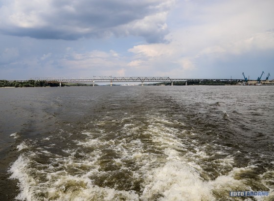 67618668_1097840693749295_2141805761364230144_o