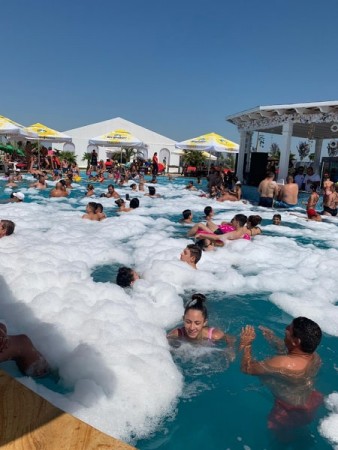 68344270_665912083820119_4085824808414085120_n