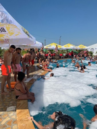 68924896_432669167460383_5537940576743194624_n