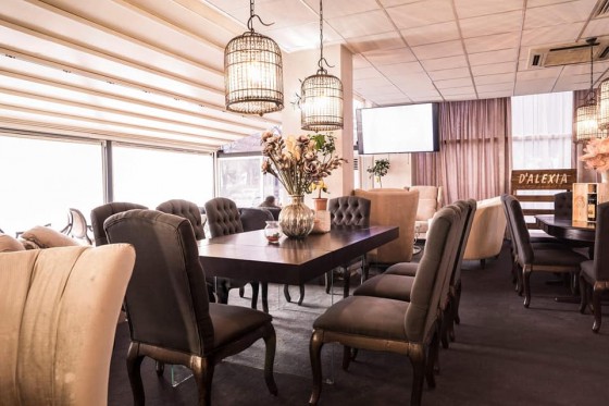 30710939_212193199554923_5230681678699036672_n