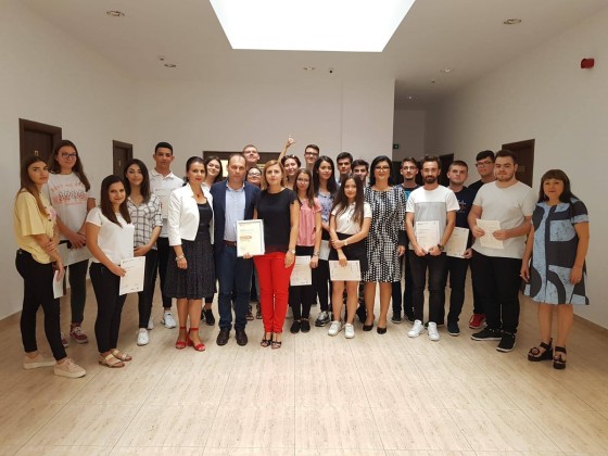 69959249_672577406486241_1931440745697247232_o