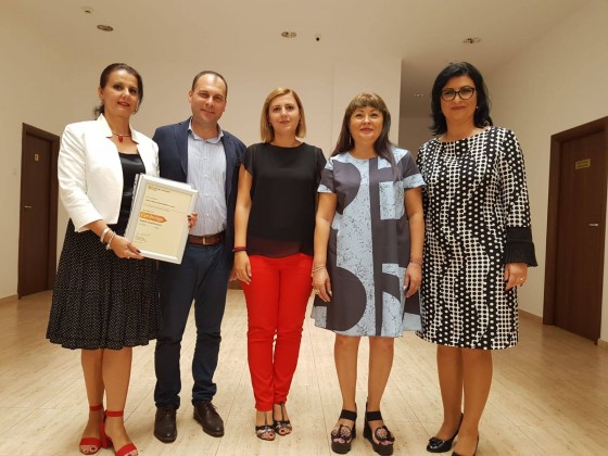 69980413_672577083152940_8431158649023365120_o