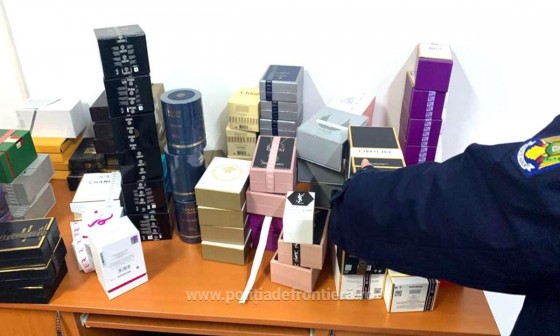 1574674368317-6890-S4