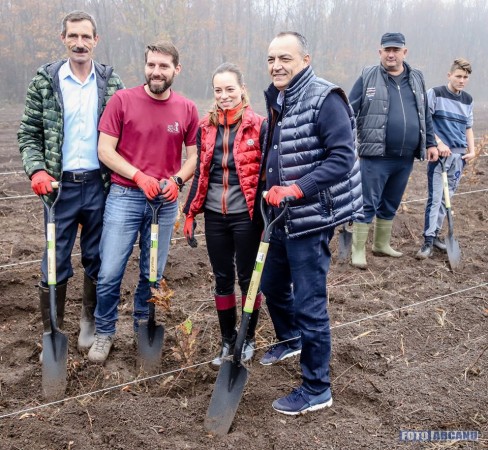 74791660_1189676391232391_4239960584688238592_o