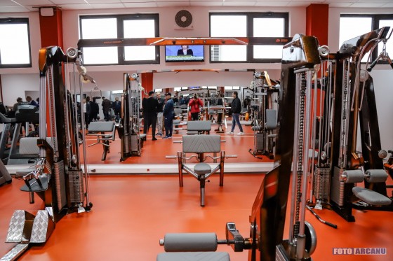 76706846_1186943774838986_3744924346368393216_o