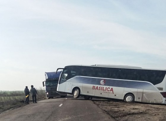 80249606_561318101376595_1082927504915693568_n