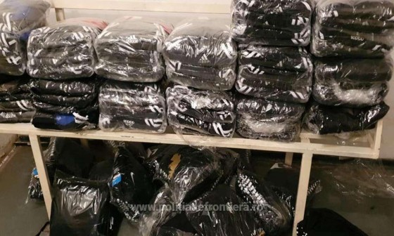 1579508238370-7113-S4