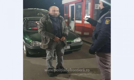 1579767763130-7137-S4