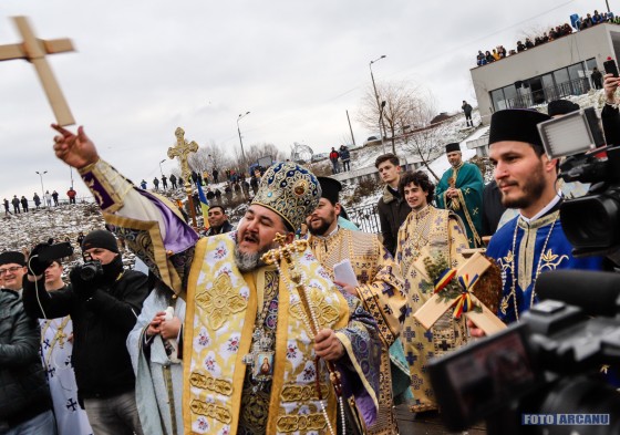 E9619223-396E-4E49-BDBD-B406B8763BAC