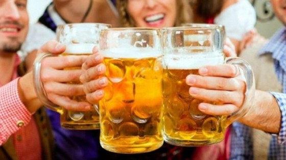 festivalul-berii-piatra-craiului-la-zarnesti-0